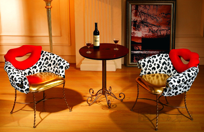 布面休閑椅[CG-B81]-布面休閑椅-現(xiàn)代經(jīng)典休閑椅--深圳辦公家具|廣東辦公家具|深圳東方華奧辦公家具廠專業(yè)生產(chǎn)銷售優(yōu)質(zhì)、實(shí)惠、環(huán)保的布面休閑椅CG-B81及布面休閑椅、現(xiàn)代經(jīng)典休閑椅等配套產(chǎn)品。